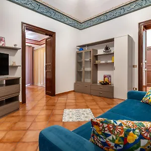 Appartamento San Domenico, Palermo